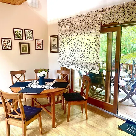 Pensionat Capri Tiszaparti Vendeghaz