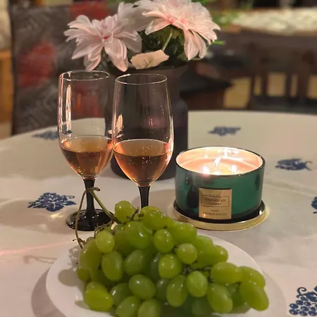 Capri Tiszaparti Vendeghaz * Rakamaz