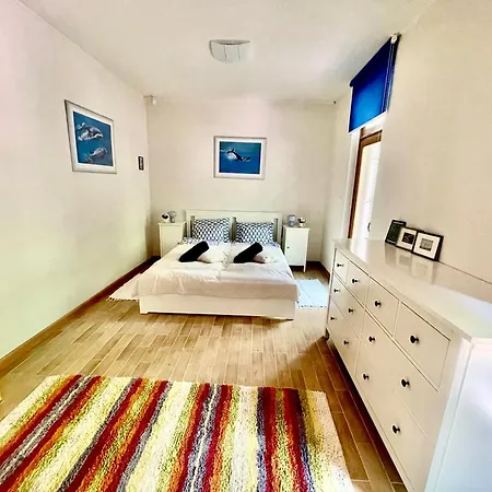 Capri Tiszaparti Vendeghaz Guest house *