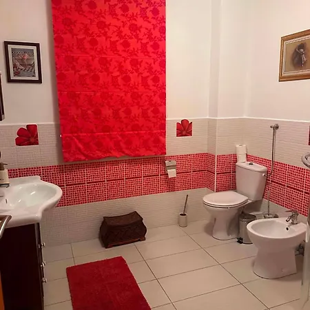Capri Tiszaparti Vendeghaz * Rakamaz